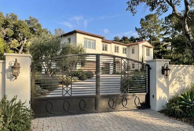 Iron Gate Repair